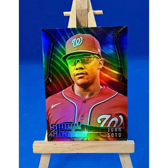 Juan Soto Sweet Shades Black Refractor #SS-3 Topps 2022 SP 183/299 - Picture 2 of 8